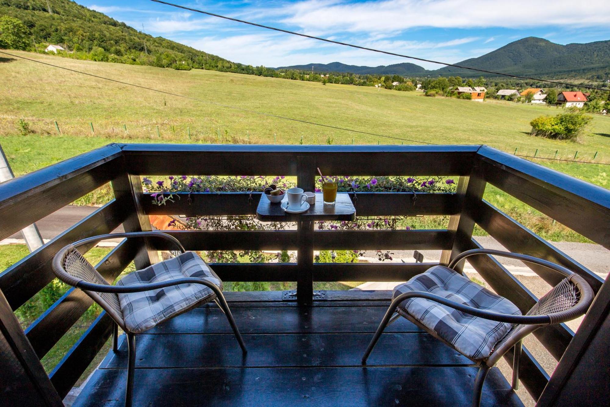Guest House Plitvice Hills Korenica Rum bild
